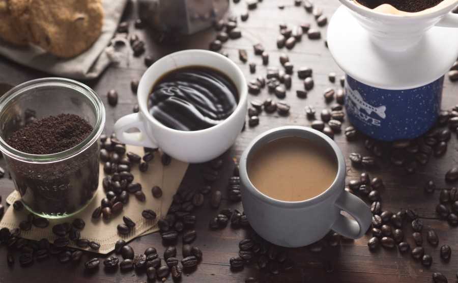 Ezek a tünetek jelzik, ha túl sok kávét iszunk
