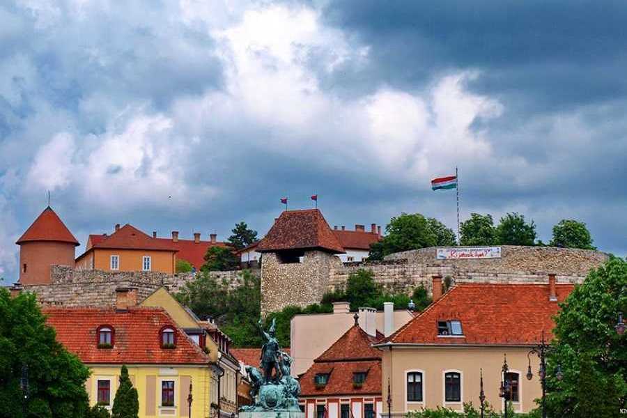 Vár- és fürdőtúra az ország északkeleti részén