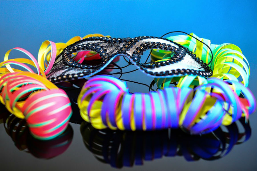 Farsangi felvonulás Bükön Farsangi felvonulás Bükön