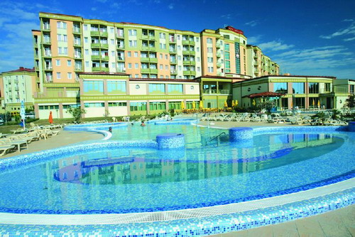Hat éves a Karos Spa**** - megtudtuk mivel tud hatni ránk!