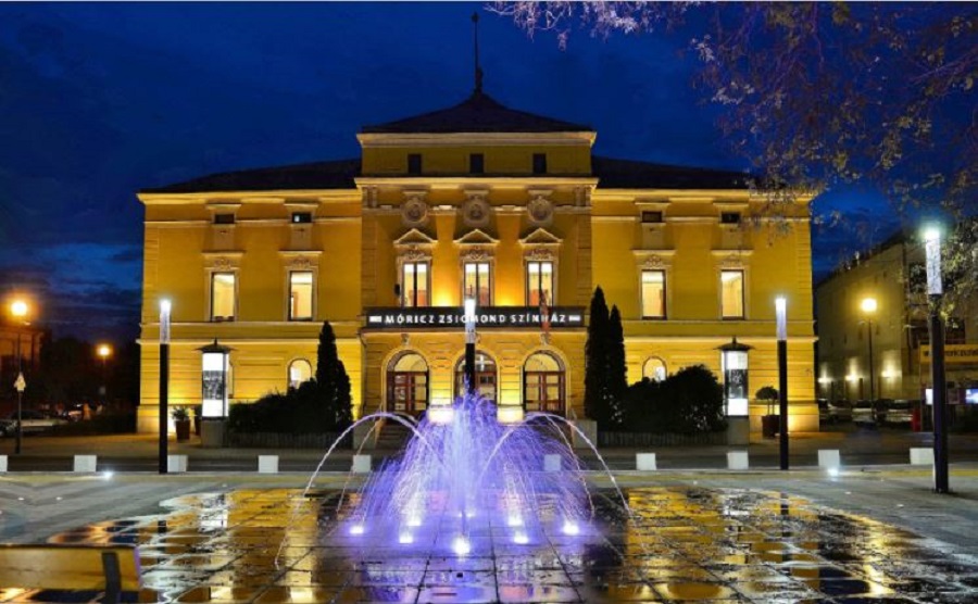 Csobbanás és taps - több mint hétvégi program
