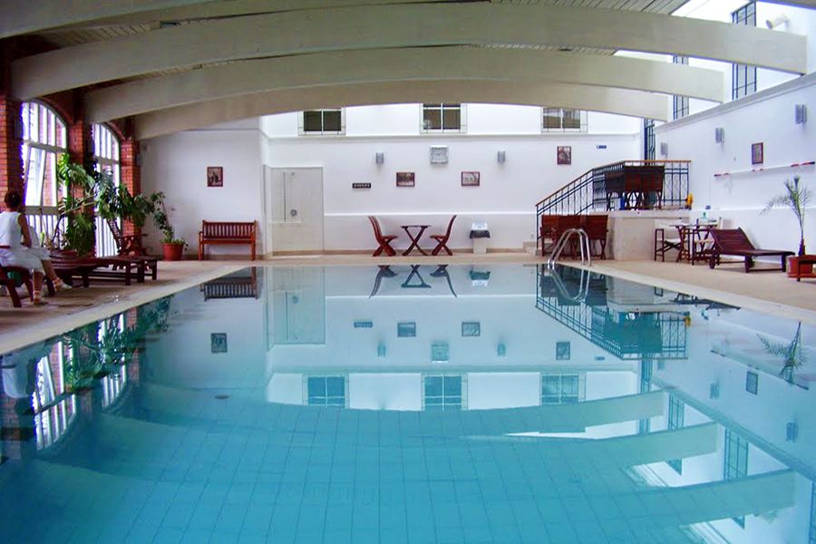 Fedett fürdők, ahol egész évben csobbanhatunk