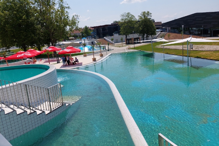 Számos egyedülálló megoldással nyílt meg a győri RQ Vízi Élménypark