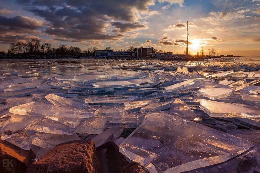 Megnyílt a Balaton első korcsolyapályája