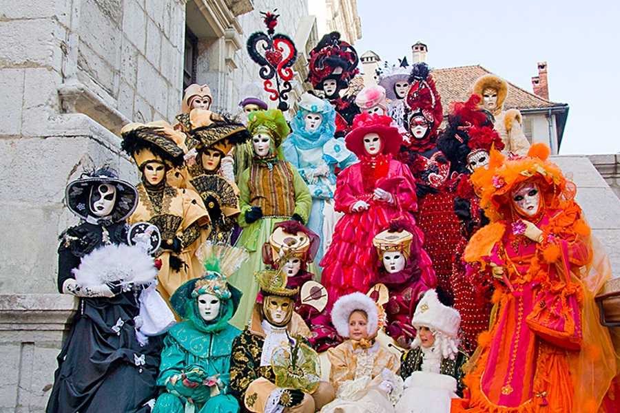 A legvidámabb télbúcsúztató karneválok