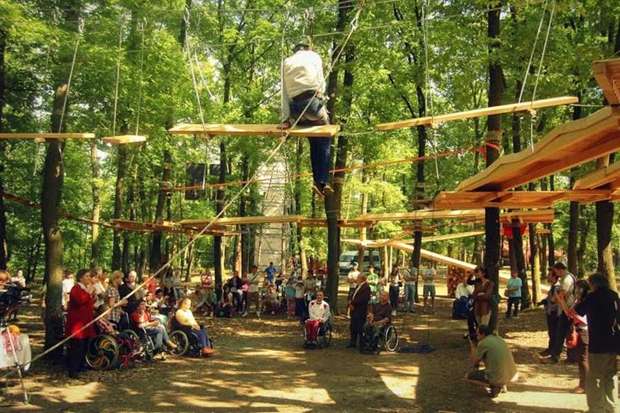 Az ország legizgalmasabb kalandparkjai és közeli fürdőik