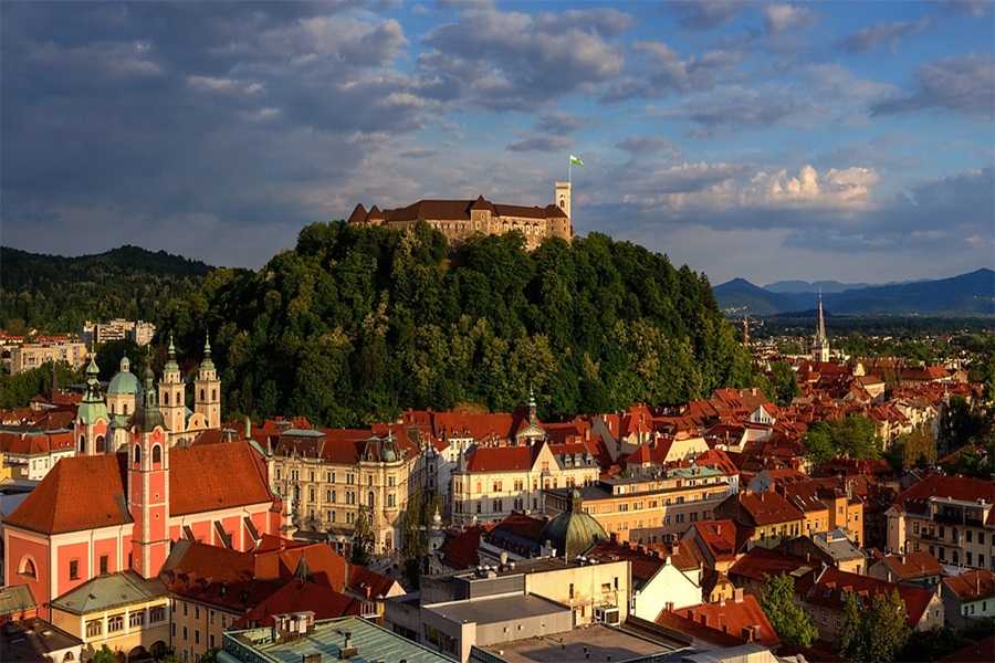 Ha Szlovéniában jár, ezeket a helyeket mindenképp látnia kell