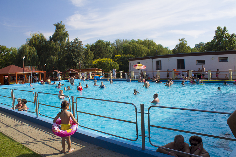 Hullámmedencével bővül a családok strandja Hullámmedencével bővül a családok strandja
