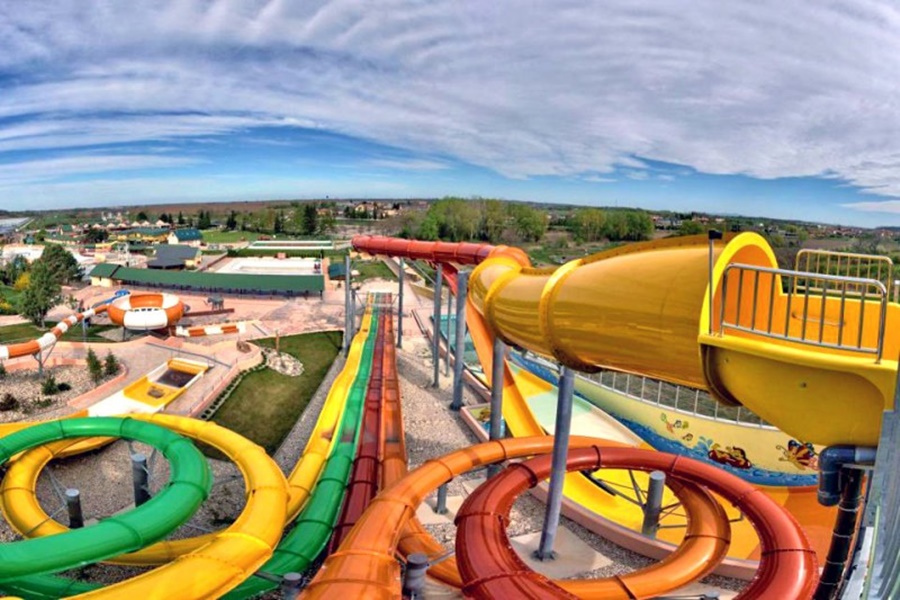 A Holt tenger vizében fürödhet tőlünk alig egy órányira