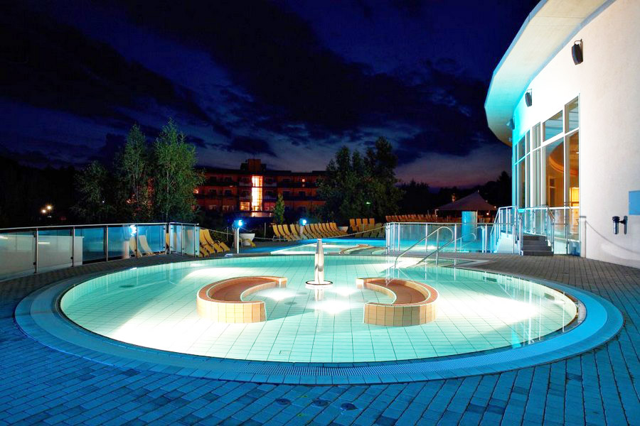 Családi fürdőparadicsom - Ausztria második legjobb fürdője Burgenlandban