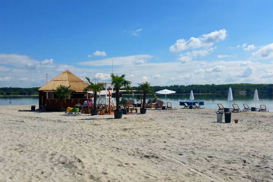 Wakeboard- és búvárközpont lesz a magyar szuperstrandon